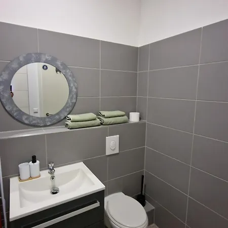 Fliegerheim Nr 4 *